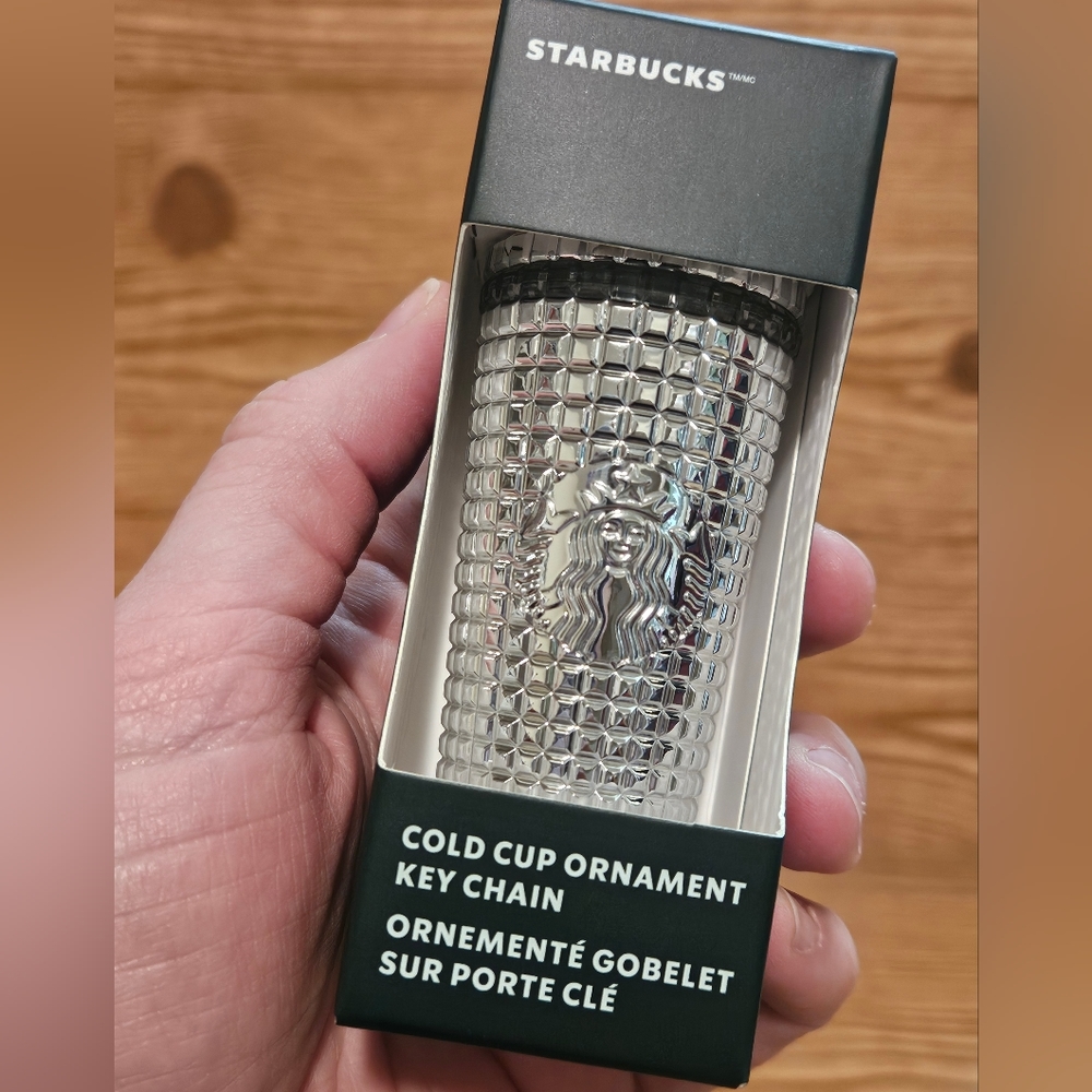 Starbucks Tumbler Ornament Key Chain Set of 4! - Picture 3 of 6